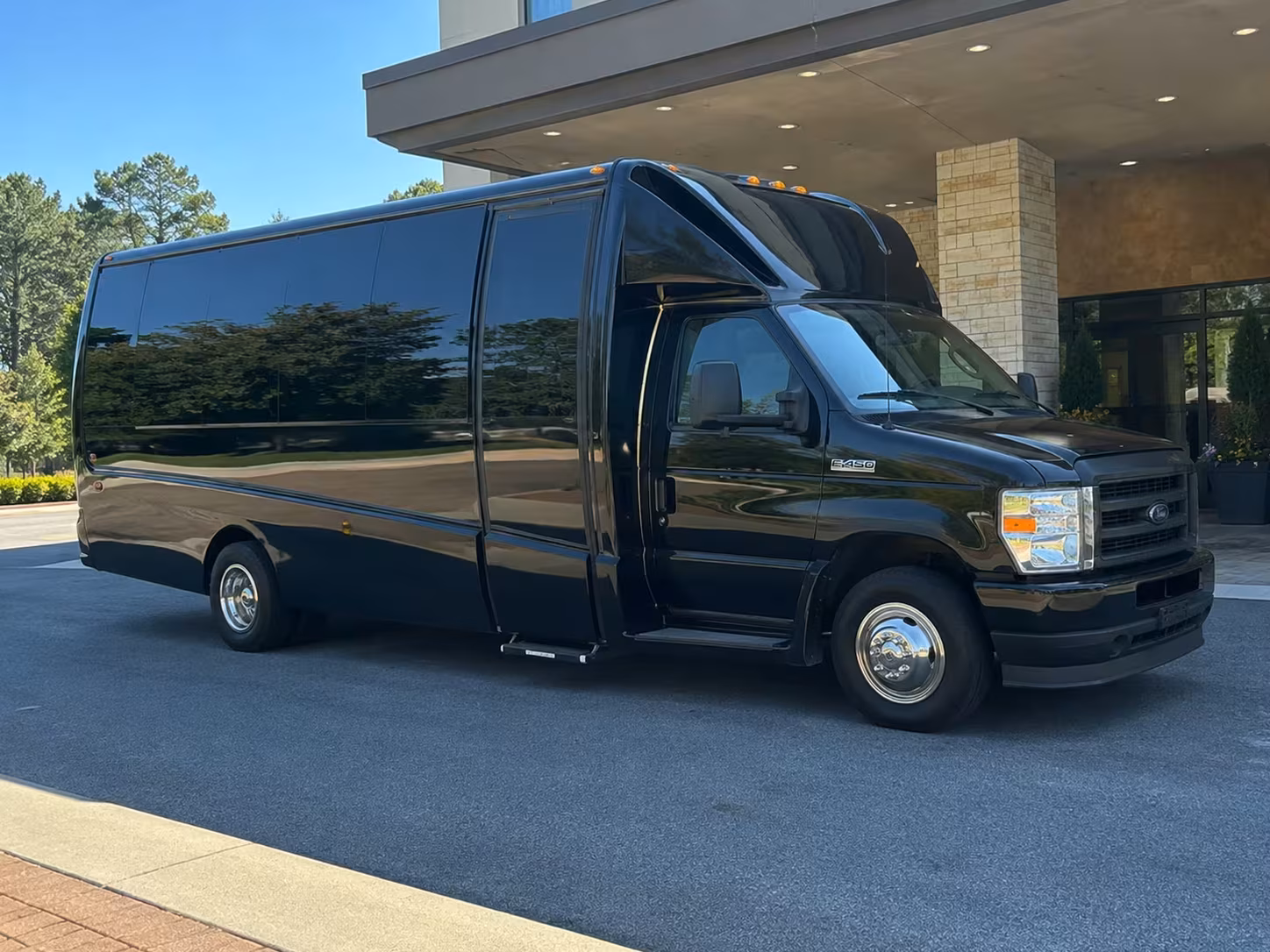 20 passenger minibus