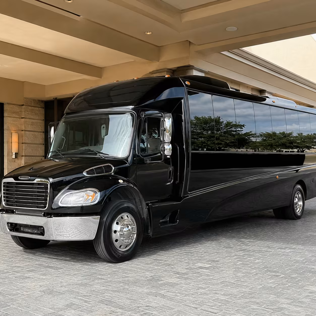35 passenger minibus