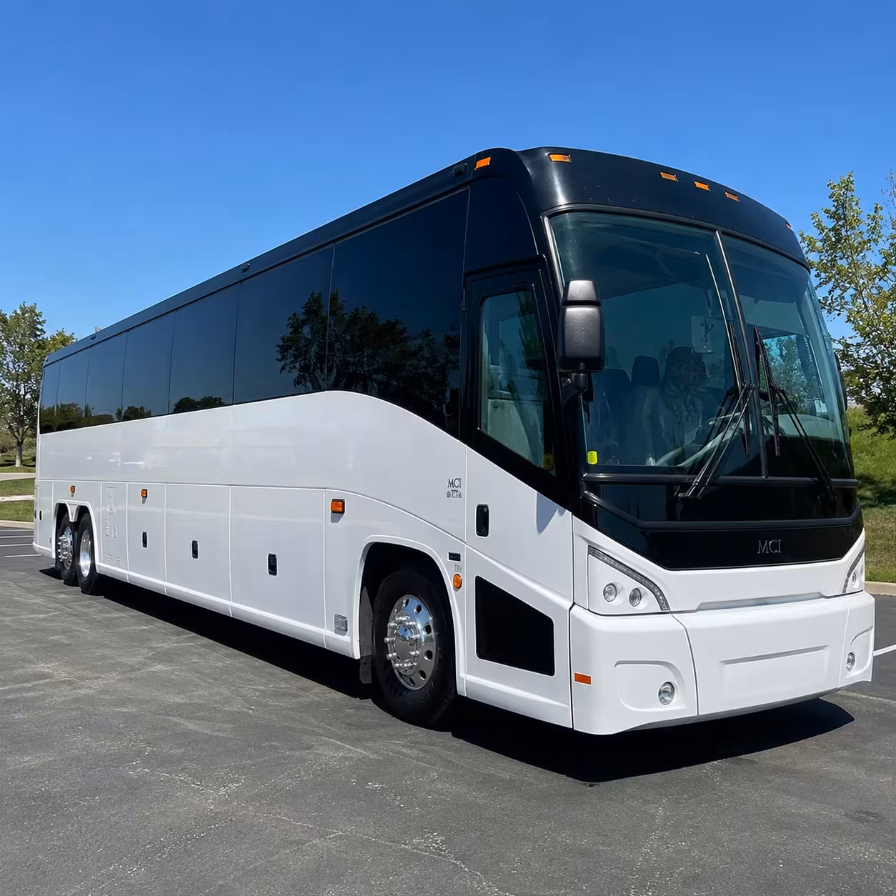 construction worker shuttle buses across newport news