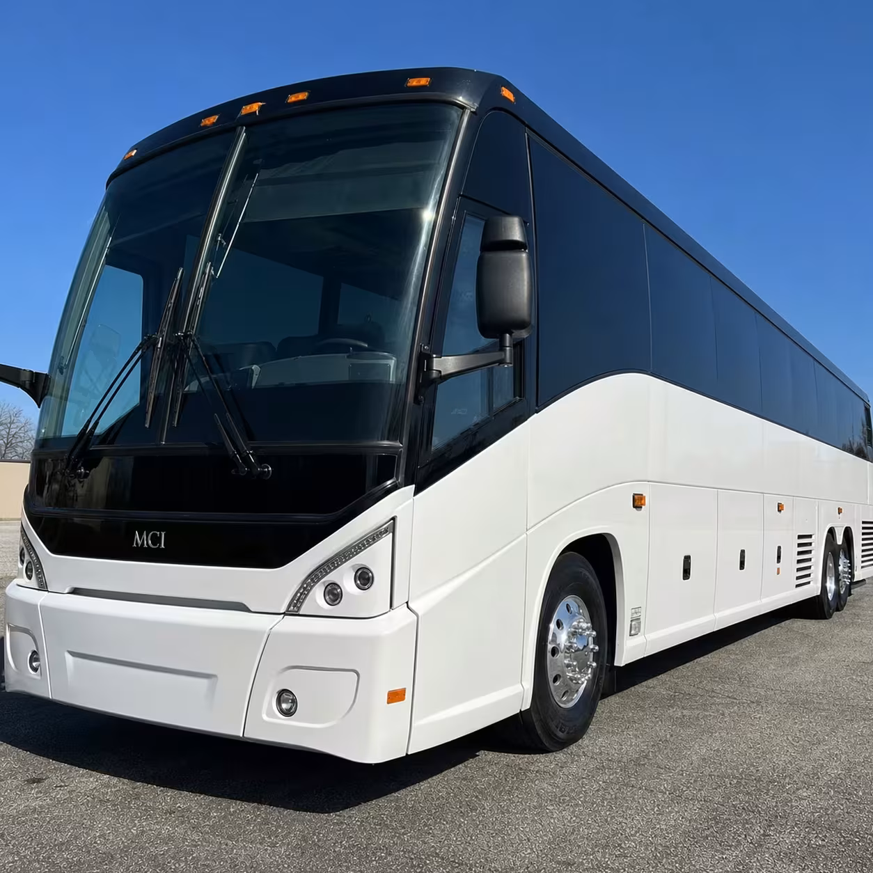 newport news shipbuilding employee shuttle buses
